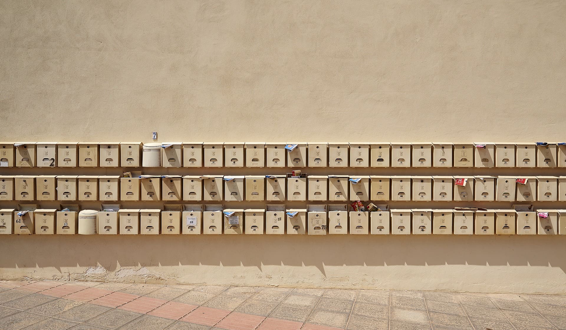 Mailbox vol spammail? Zo bind je de strijd aan met ongewenste mails