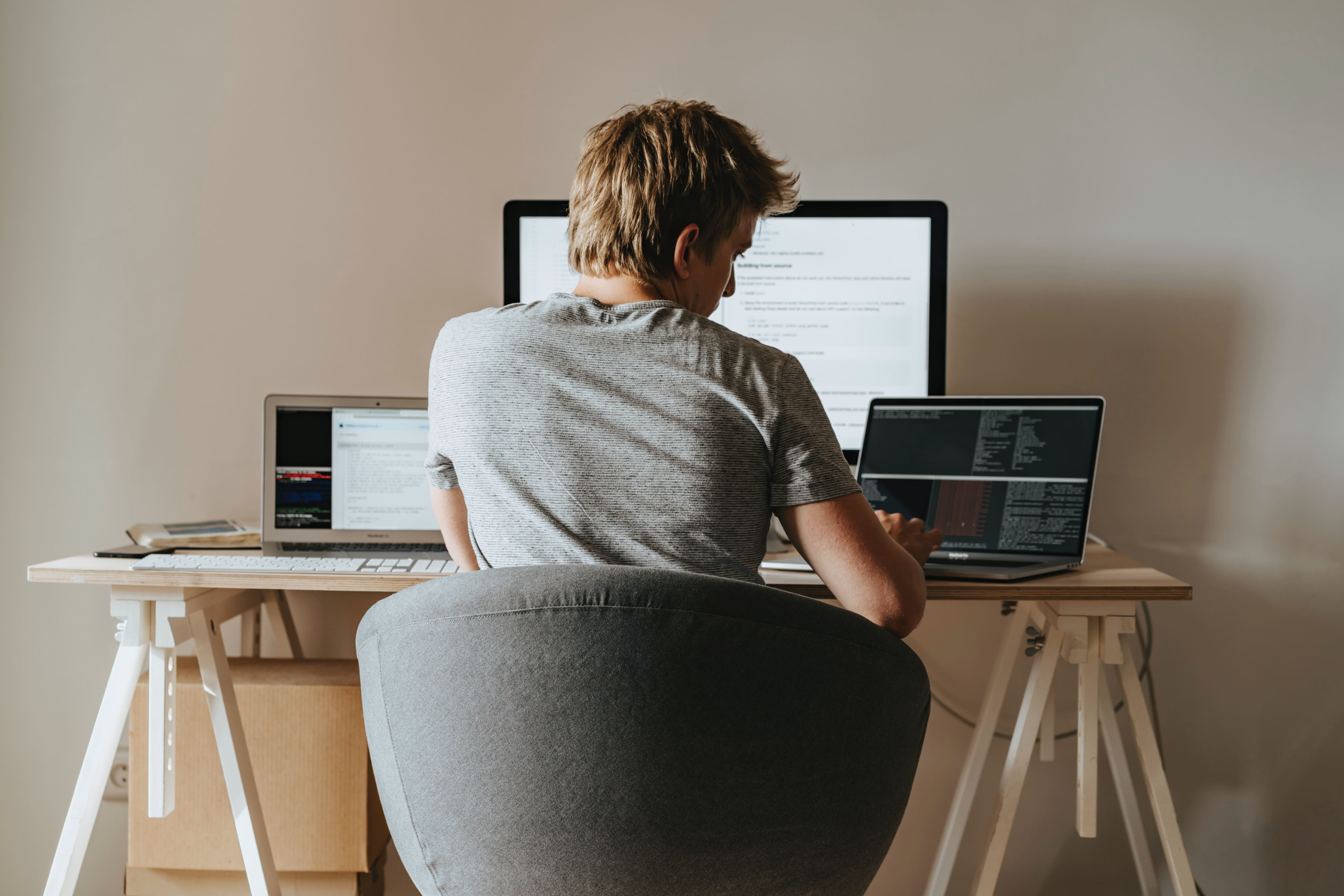 Het Domain Name System: wat is het en hoe stel je DNS-records in?